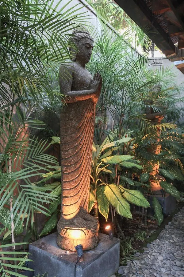 Villa Asrina Villa'S Seminyak Indonesia