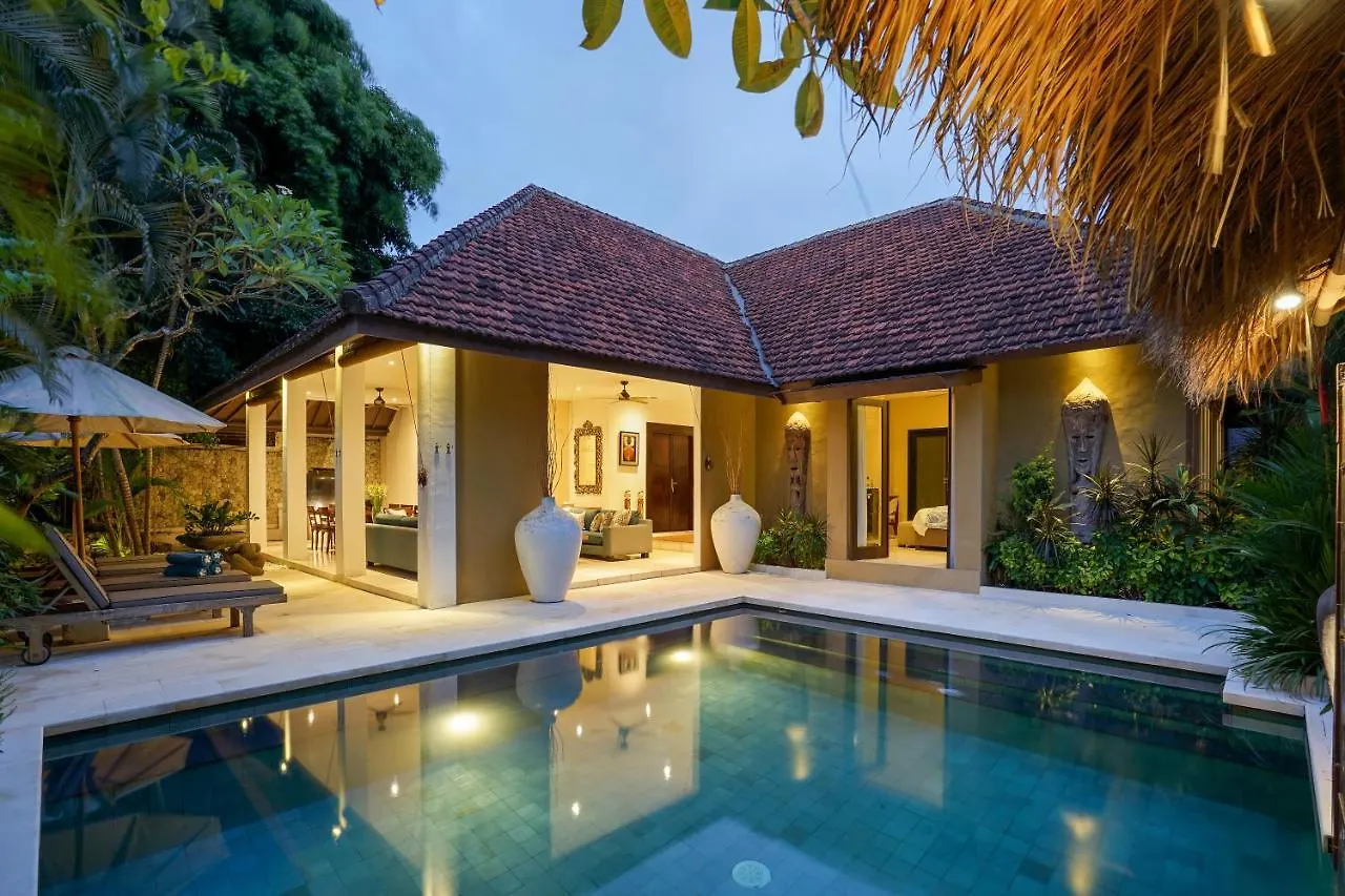 Asrina Villa'S Seminyak Villa