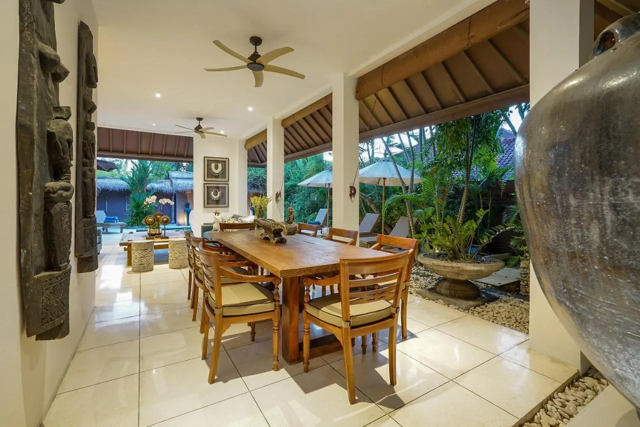Asrina Villa'S Seminyak Indonesien